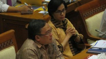 Sri Mulyani dan Kepala Bappenas ke DPR Bahas Perubahan Anggaran 2017 Harri Razali Tax Consuting - Konsultan Pajak Jakarta